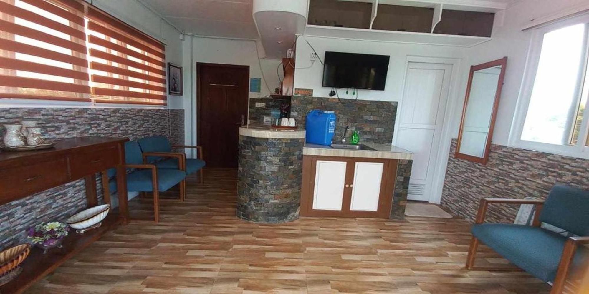 Fnt Transient House Near Hundred Islands Alaminos Exterior foto